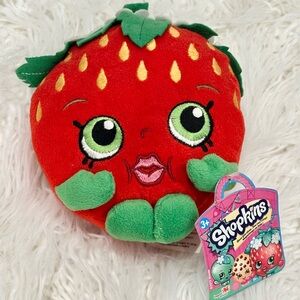 Shopkins Red Strawberry New Condition Stuff Fruit 6 1/2” Long